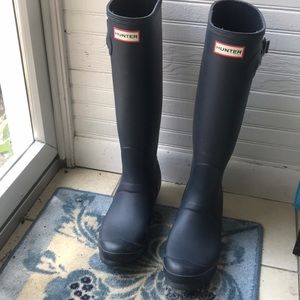 Navy Women’s Hunter boots